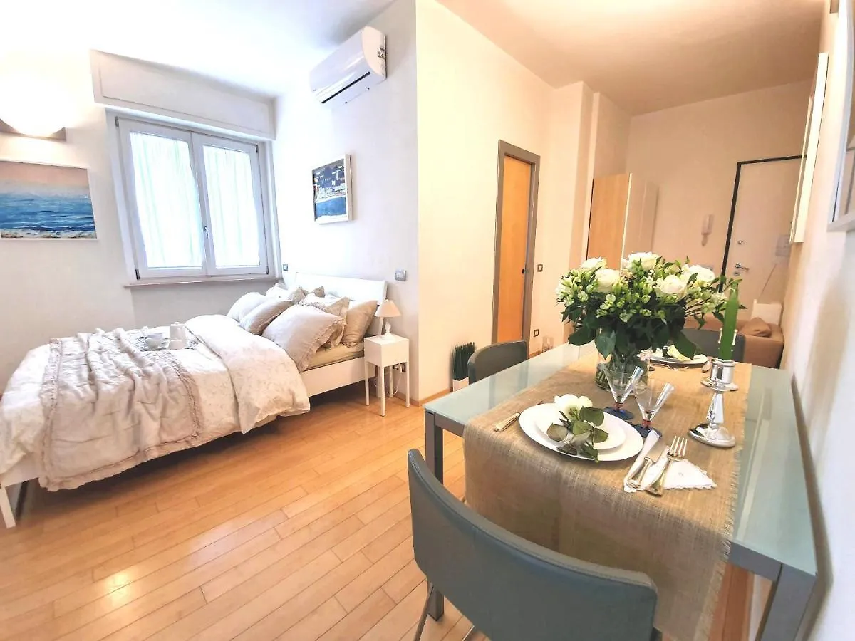 מילאנו Corso Vercelli Apartment